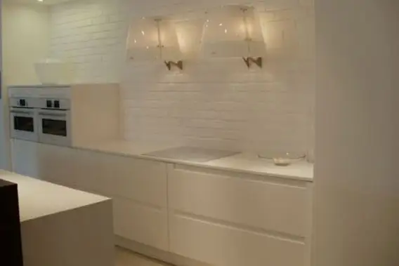 Progetto Elkamino Dom - parete in mattoni decorativi